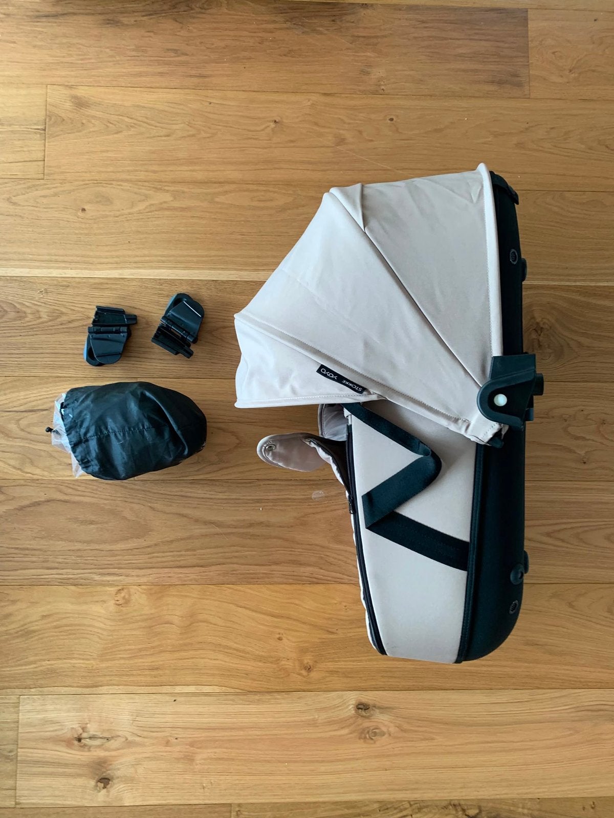 Stokke Babyzen YOYO reiswieg + adapters + regenhoes, Zo goed als nieuw, Met reiswieg, Ophalen, Kinderwagen