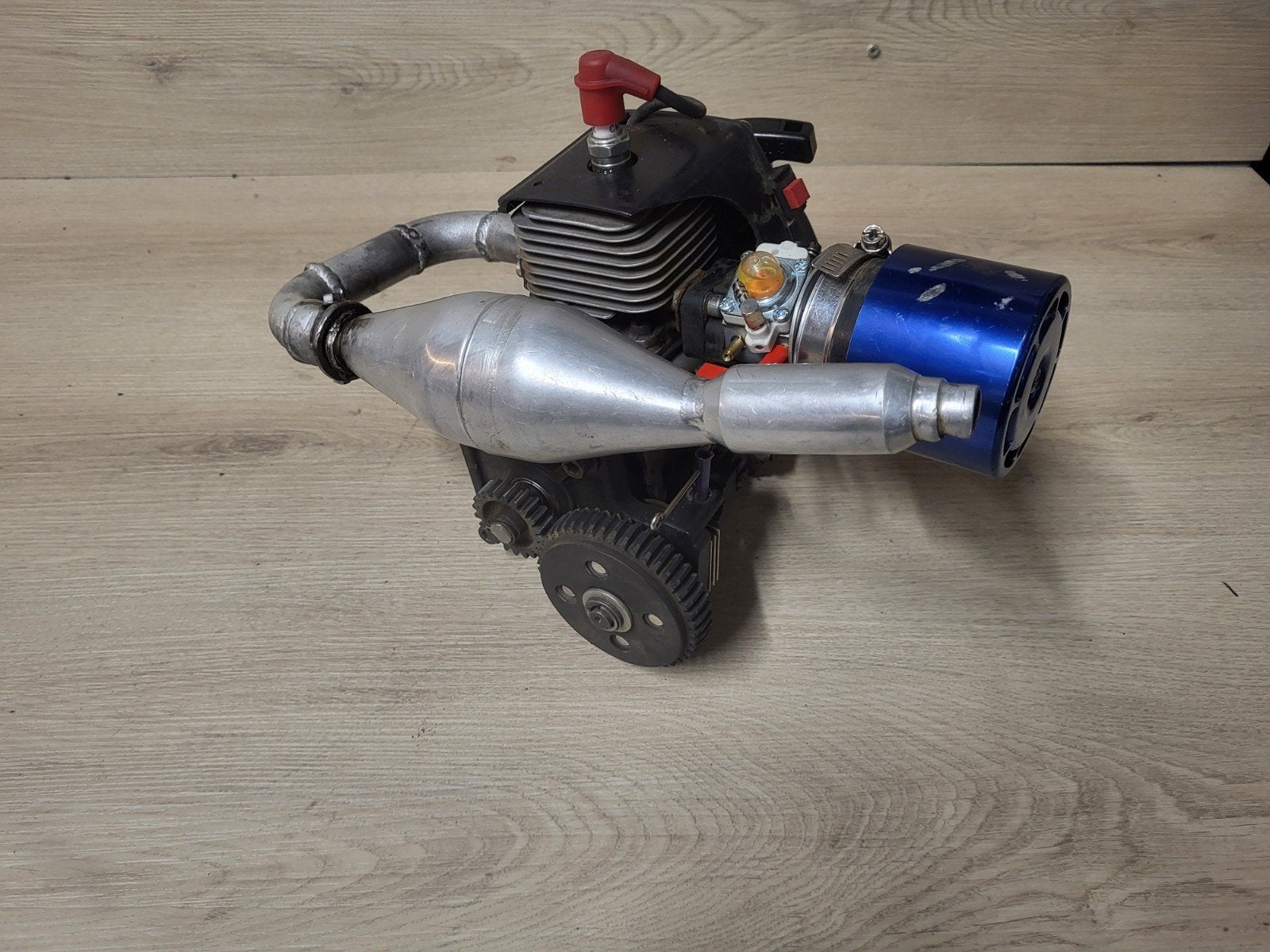 Zenoah 26cc  2 bouts, Hobby en Vrije tijd, Modelbouw | Radiografisch | Auto's, Zo goed als nieuw, Onderdeel, Overige schalen, Ophalen of Verzenden