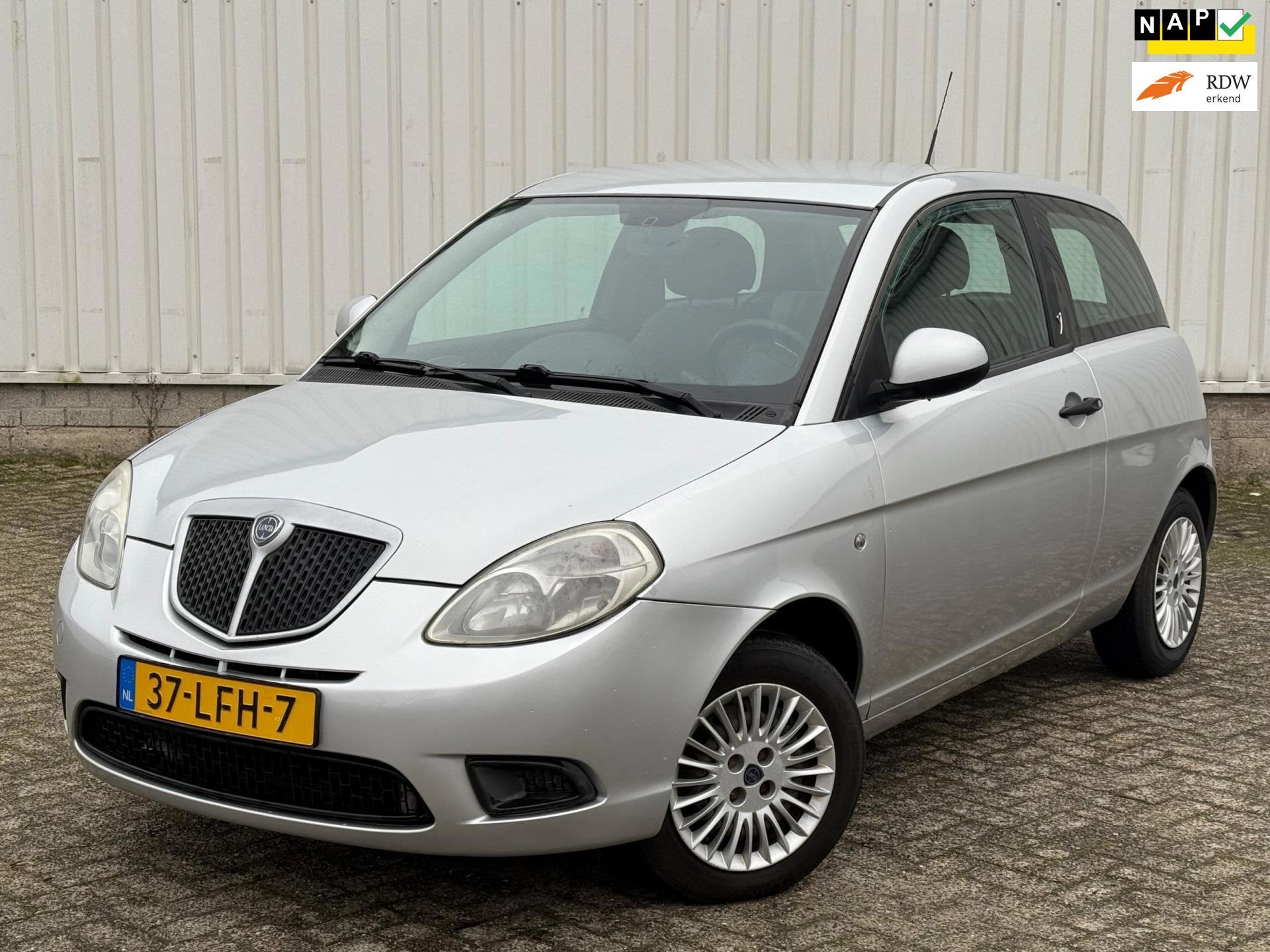 Lancia Ypsilon 1.2 Argento 2e Eigenaar,Airco,Elektrische ram, Auto's, Voorwielaandrijving, Gebruikt, Origineel Nederlands, Bedrijf