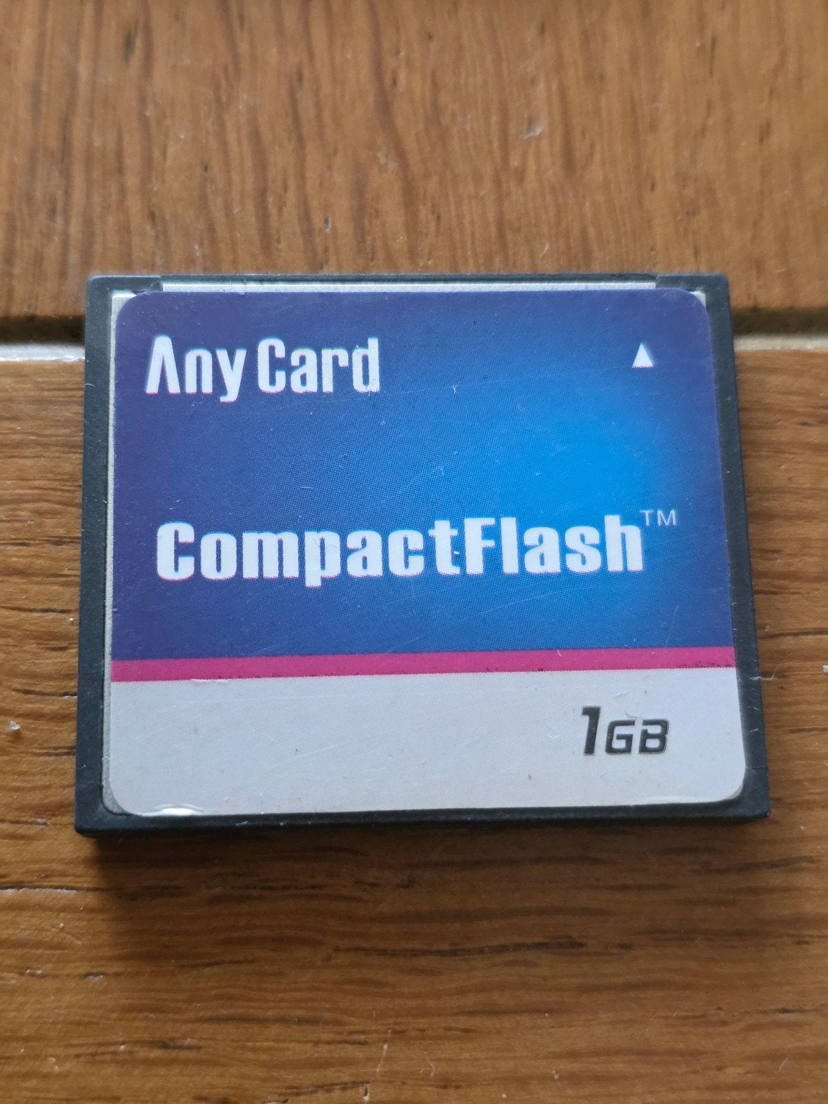Anycard CompactFlash (CF) geheugenkaart 1GB, Gebruikt, Minder dan 2 GB, Ophalen of Verzenden, Fotocamera