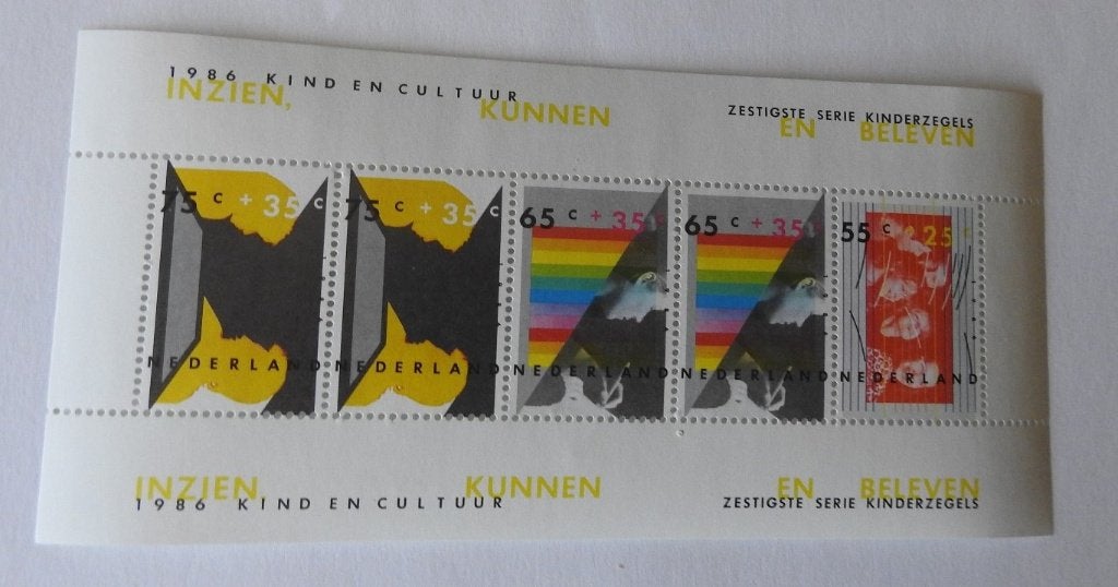 1 postzegelvel Kinderpostzegels 1986, Postzegels en Munten, Postzegels | Nederland, Verzenden, Na 1940, Postfris
