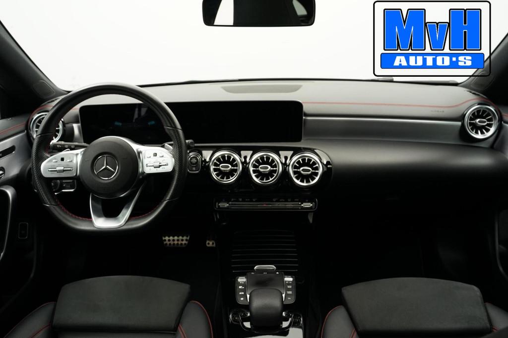 Mercedes CLA-klasse Shooting Brake 200 Business Solution AMG, Gebruikt, Euro 6, 4 cilinders, Met garantie (alle)
