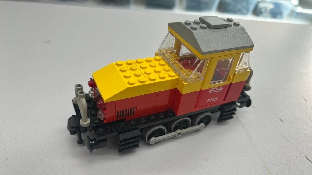 SB2805 Lego trein loc 7735 12v in nieuw staat, Ophalen of Verzenden, Zo goed als nieuw