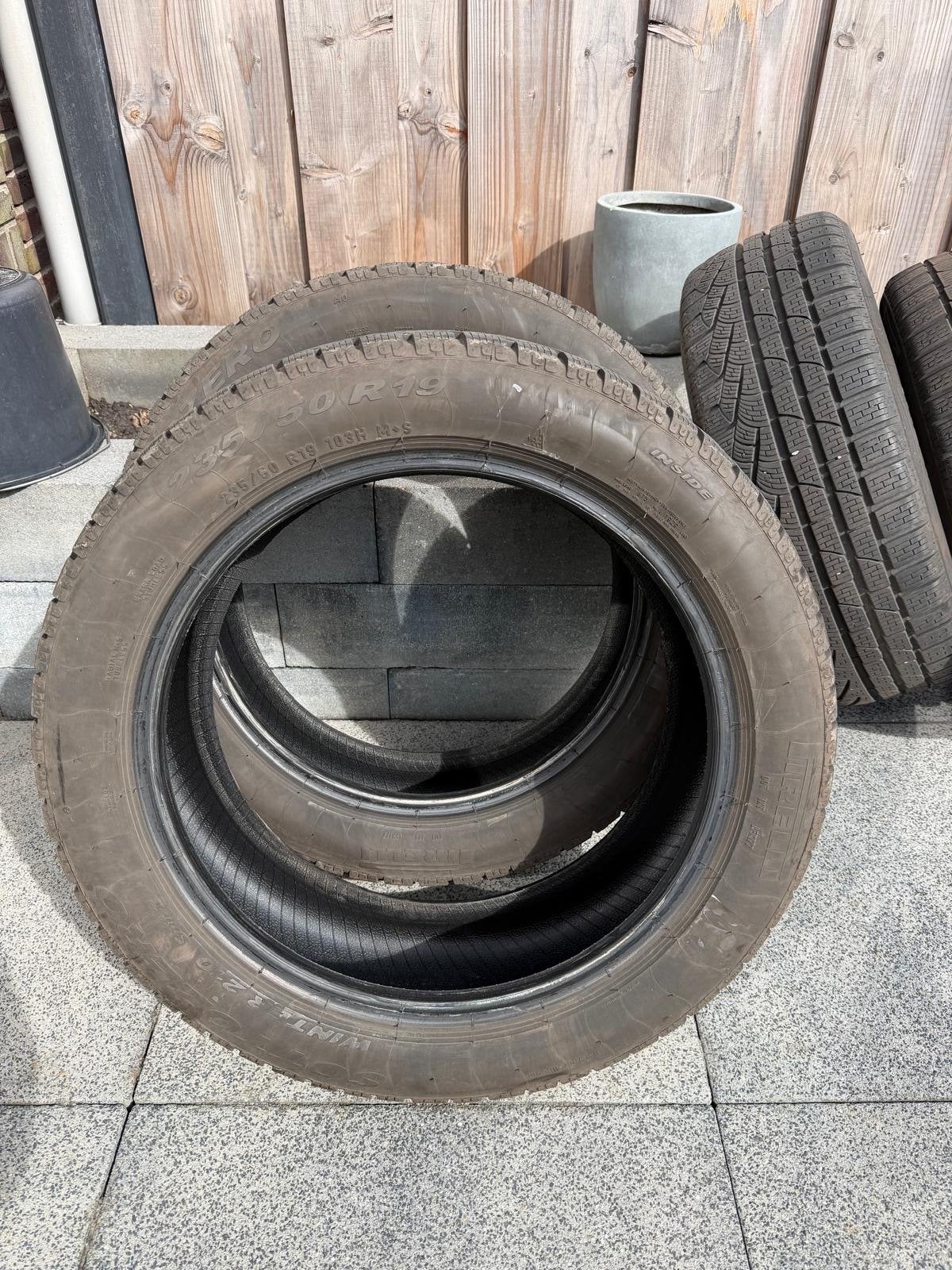 Pirelli Sottozero Winter 210 winterbanden 235/50 R19, Gebruikt, Winterbanden, 235 mm, Band(en)