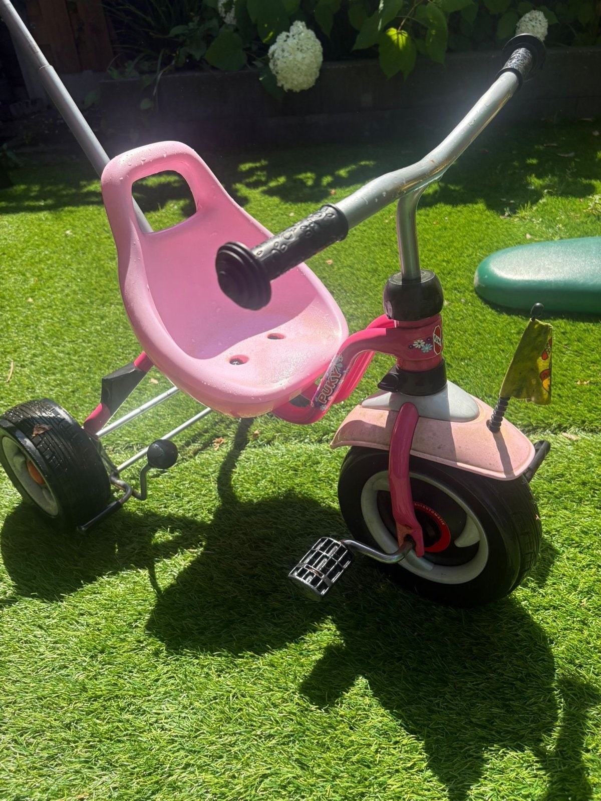 Puky driewieler roze met duwstang, Ophalen, Gebruikt, Terugtraprem, Duwstang
