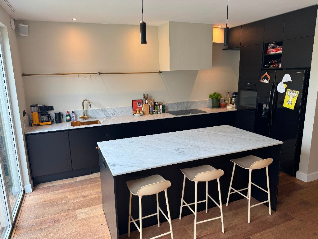 Luxe moderne eilandkeuken met Carrara marmer GEDEMONTEERD, Zwart, Overige typen, Ophalen of Verzenden, Zo goed als nieuw