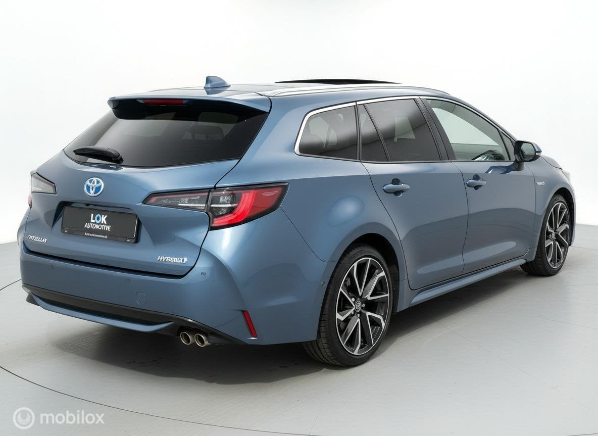 Toyota Corolla Touring Sports 2.0 Hybrid Premium PANO|JBL|CA, Auto's, Toyota, 1345 kg, Gebruikt, Zwart, Blauw