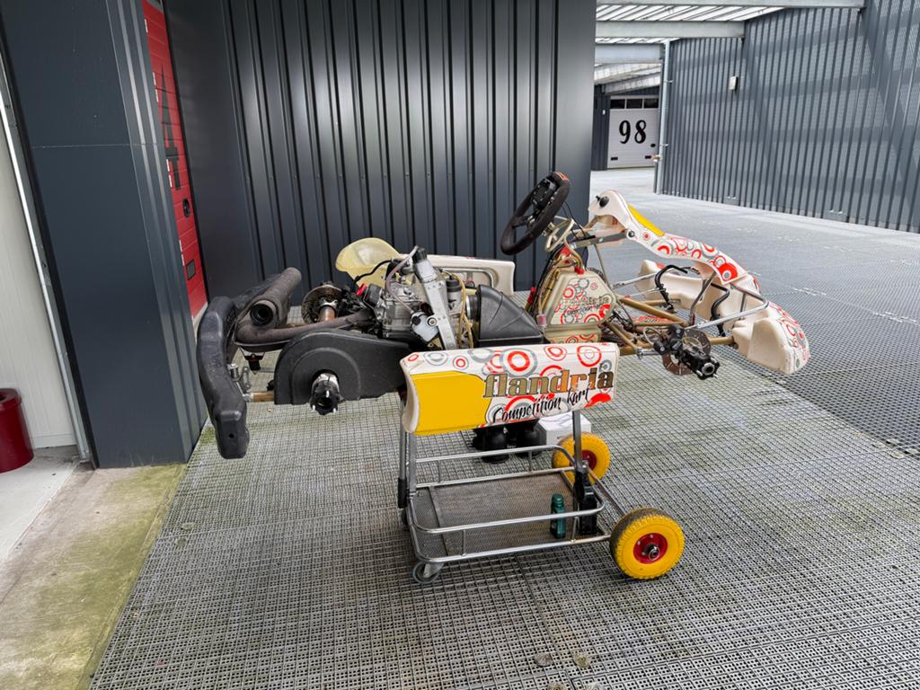 Flandria kart met rotax max senior + aanhanger, Ophalen, Gebruikt, Kart
