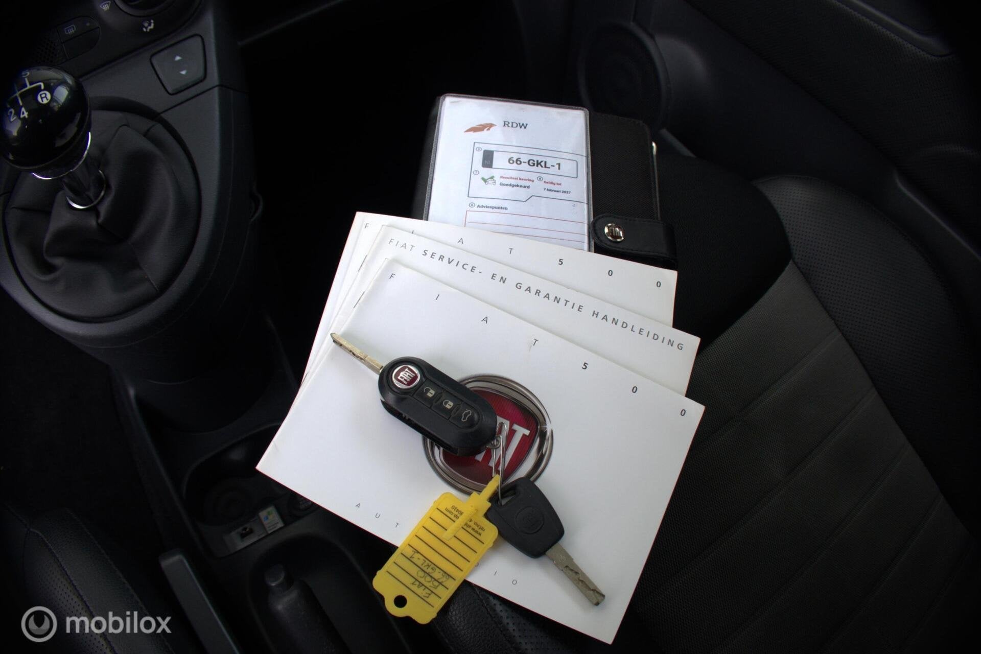 Fiat 500 1.2 Sport Abarth Look Airco NAP Carplay met boekje!, Auto's, Gebruikt, 1242 cc, 840 kg, 4 stoelen