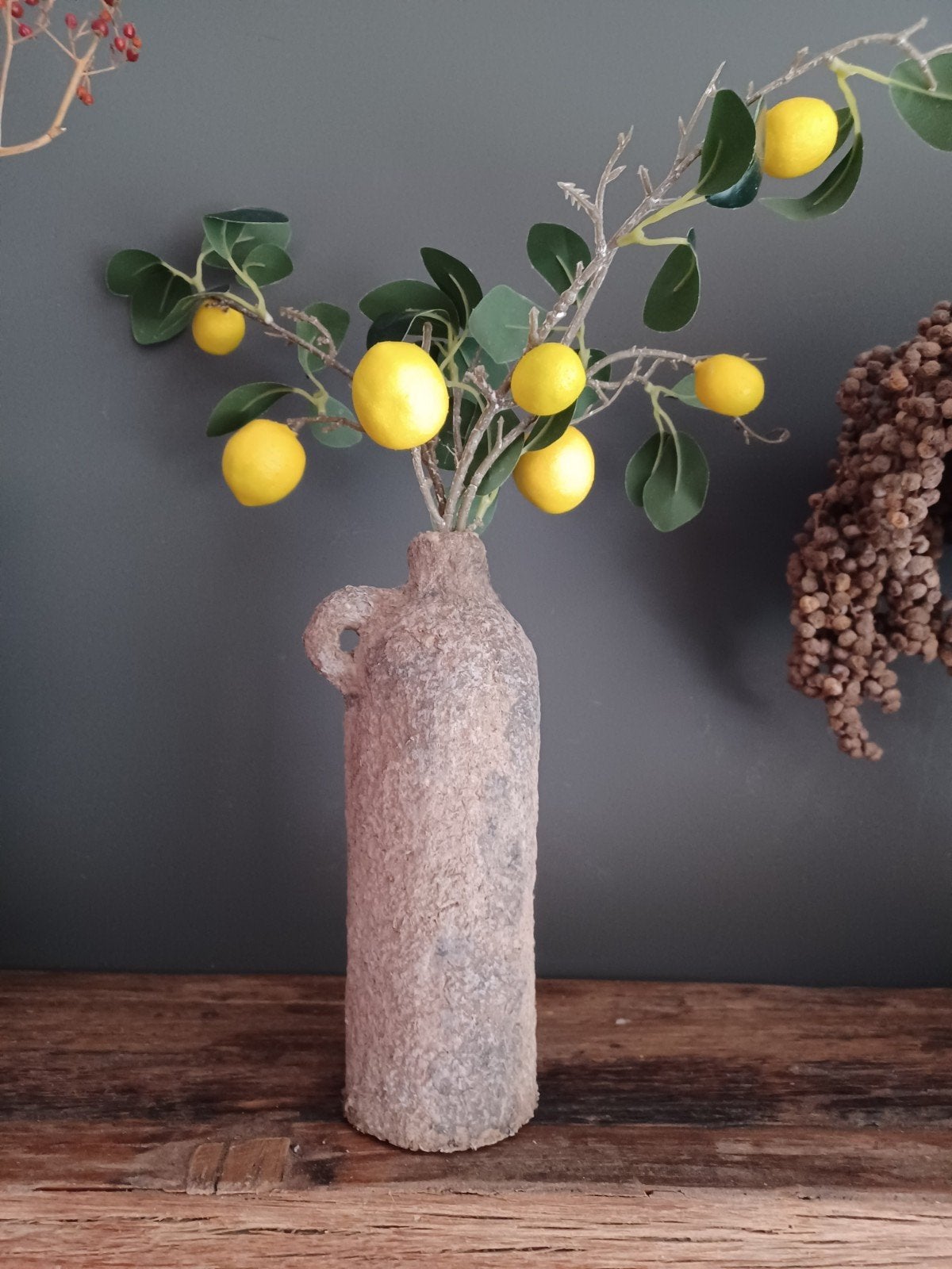 Kruikje met oor in papierklei papier-maché!, Huis en Inrichting, Woonaccessoires | Vazen, Ophalen of Verzenden, Bruin