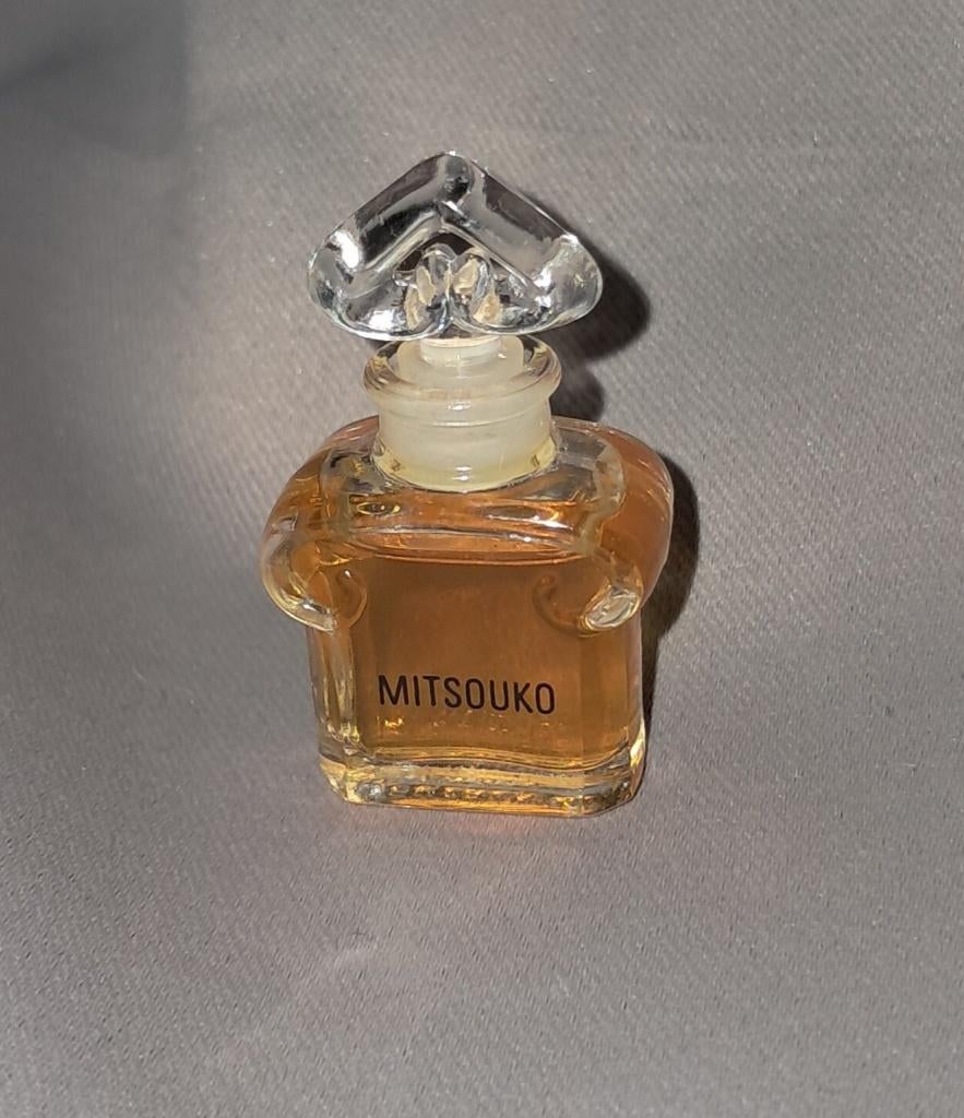 Luxe parfum mini - Guerlain mitsouko, Verzamelen, Parfumverzamelingen, Ophalen of Verzenden, Zo goed als nieuw, Miniatuur, Gevuld