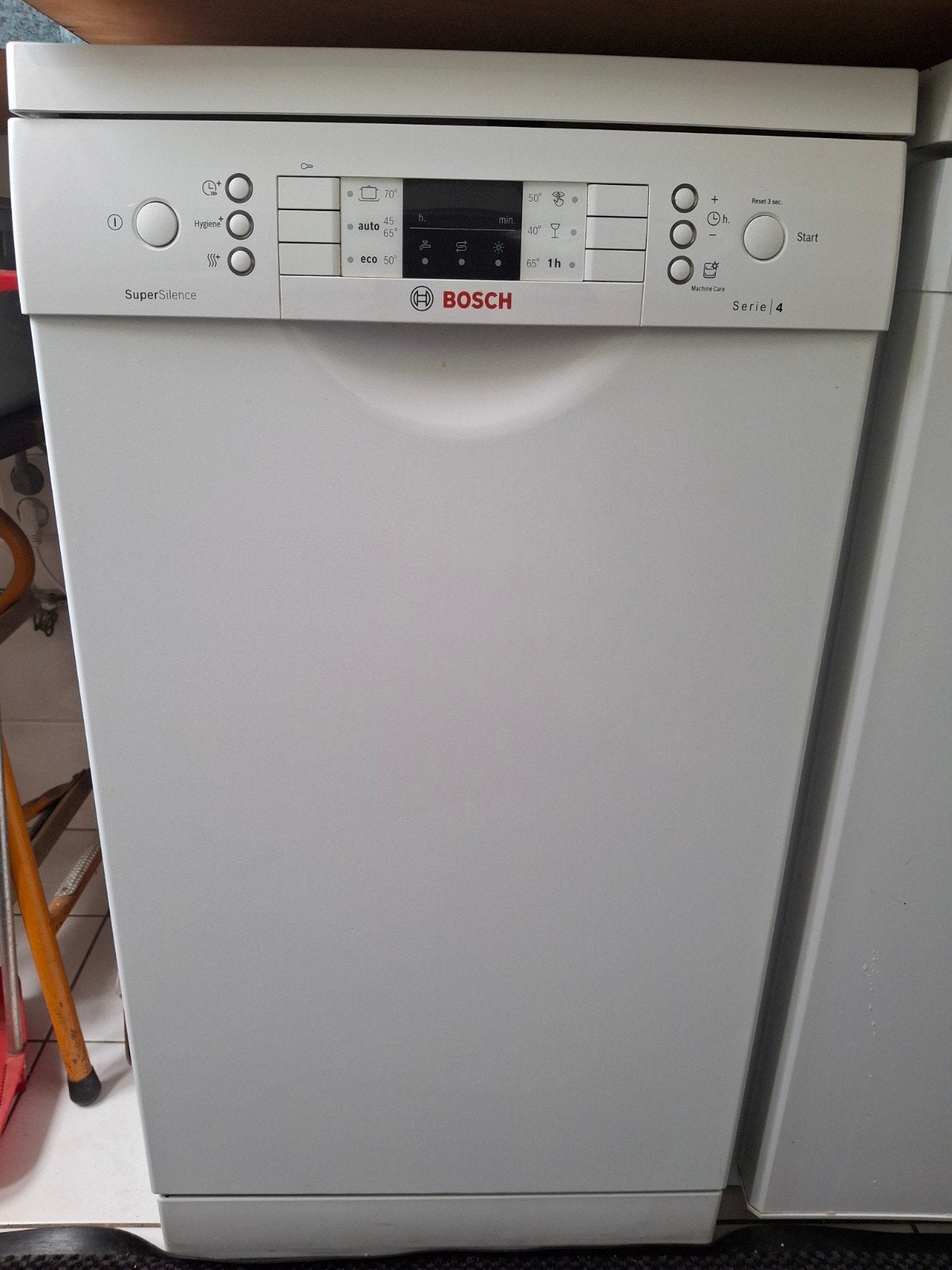 Bosch Serie 4 SuperSilence  smal model Vrijstaande Vaatwasse, Ophalen, Zo goed als nieuw, Minder dan 45 cm, Energieklasse A of zuiniger