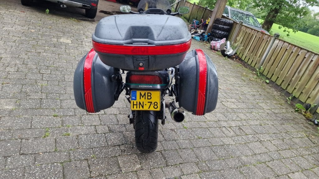 3 delig givi kofferset met rek, Ophalen, Gebruikt