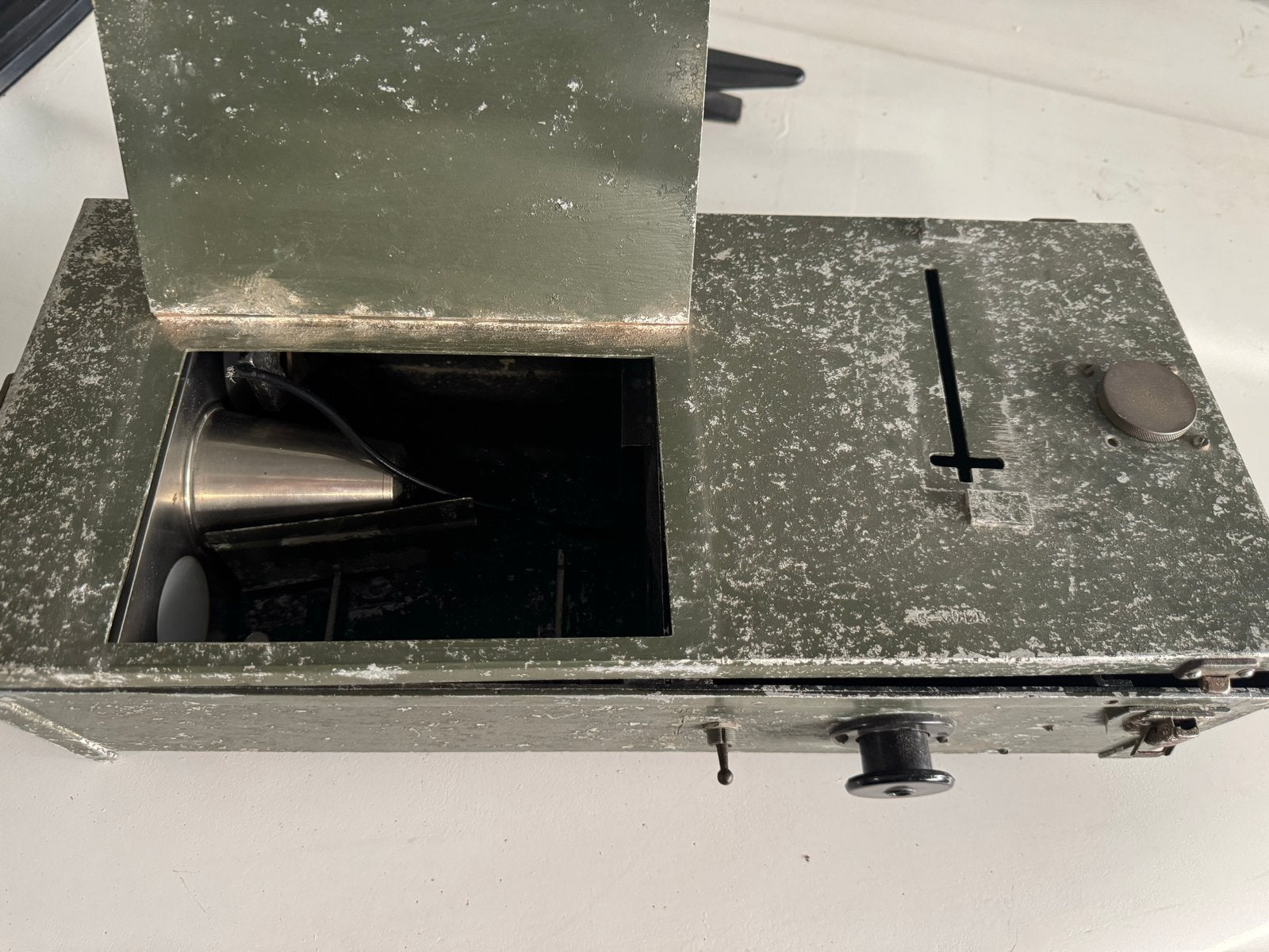 Oude militaire camera/projector - Vintage, Overige merken, Overige typen, Ophalen of Verzenden, Gebruikt