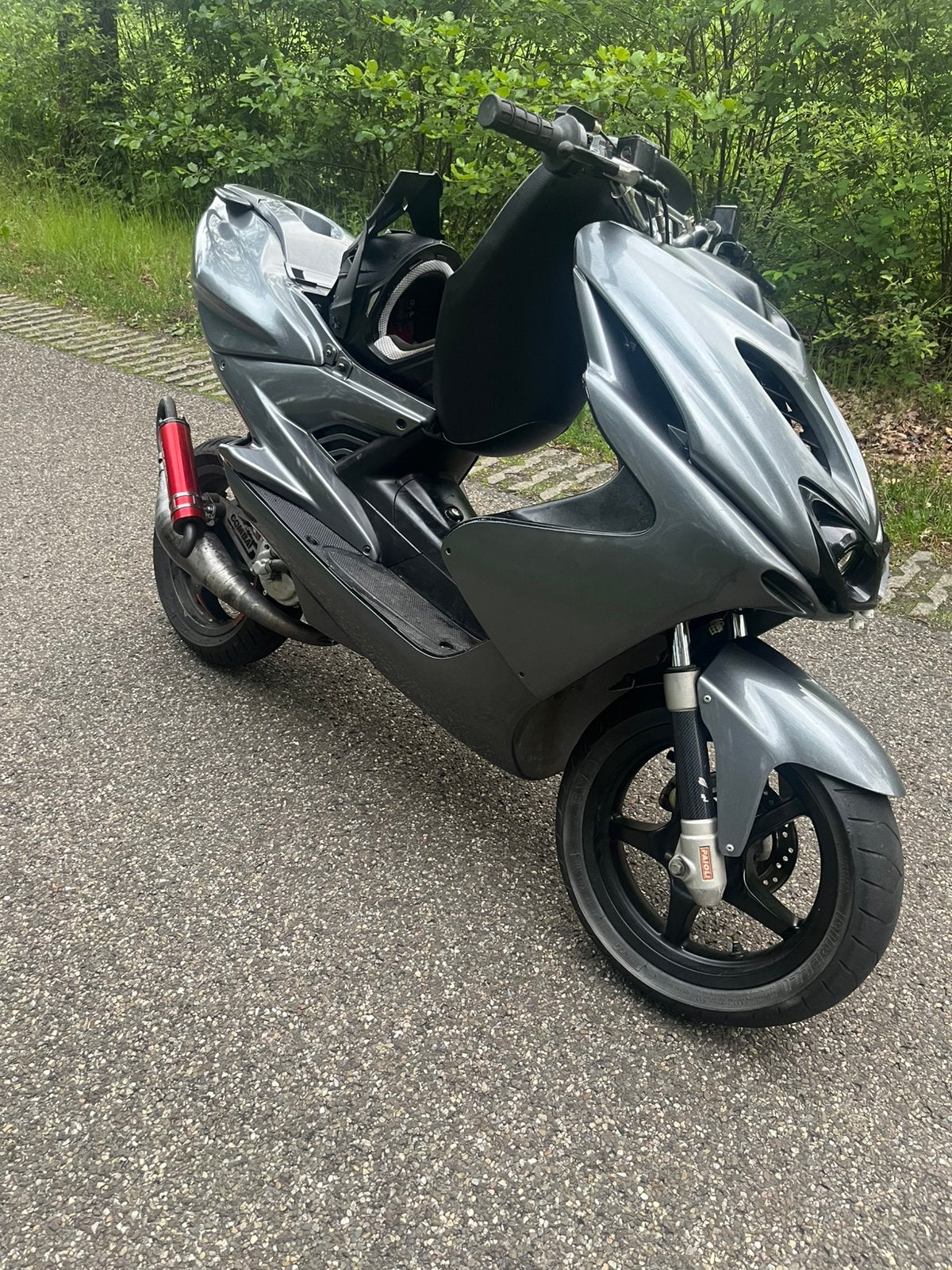 Yamaha aerox mhr 6t, Fietsen en Brommers, Ophalen, Aerox, Maximaal 45 km/u, 70 cc