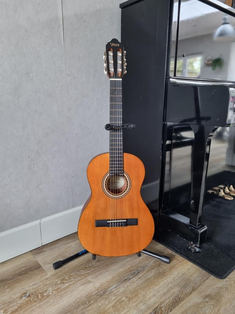 Valencia 3/4 gitaar met houder, tas en plectrums, Ophalen, Gebruikt, Klassieke of Spaanse gitaar