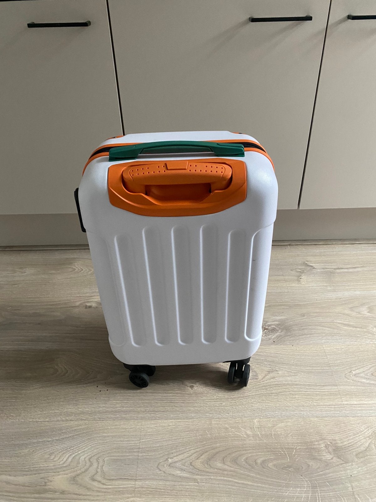Postcodeloterij koffer, Ophalen, Nieuw, Hard kunststof, 50 tot 60 cm