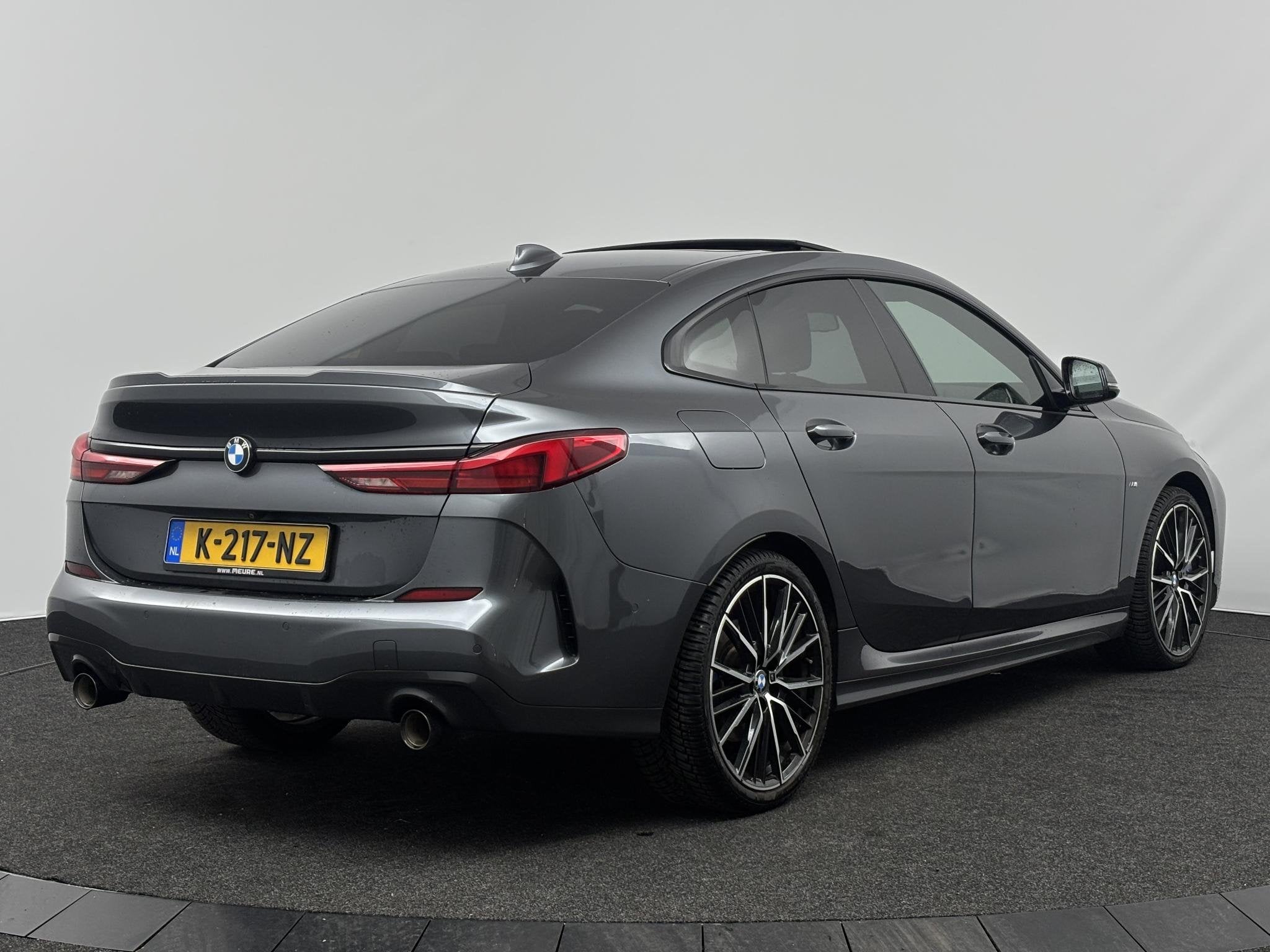 BMW 2-serie Coupé 220i High Executive Edition | M-Sport | A, Auto's, BMW, Automaat, 1998 cc, Achterwielaandrijving, Gebruikt