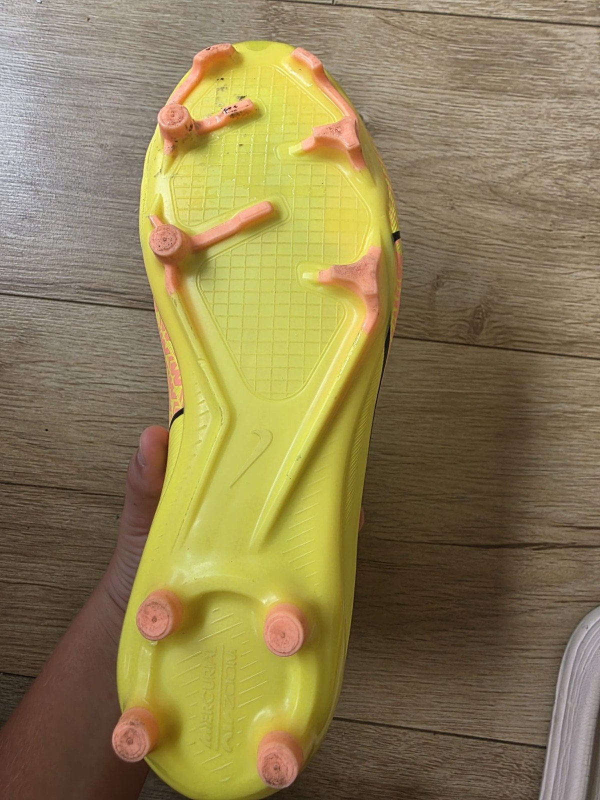 Nike Mercurial Zoom voetbalschoenen geel/roze - Maat 38, Ophalen of Verzenden, Nieuw, Schoenen