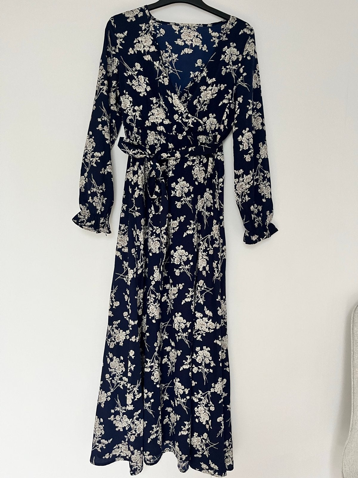 Maxi Jurk met Bloemenprint - Maat M, Kleding | Dames, Jurken, Maat 38/40 (M), Blauw, Ophalen of Verzenden, Zo goed als nieuw
