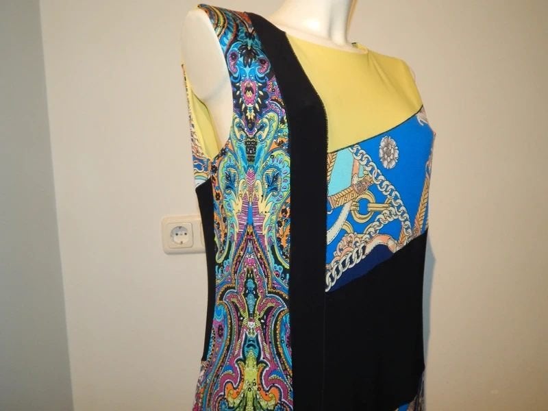 Joseph Ribkoff stretch jurk deels barok paisley nopjes D42, Kleding | Dames, Overige kleuren, Verzenden, Maat 42/44 (L), Joseph Ribkoff