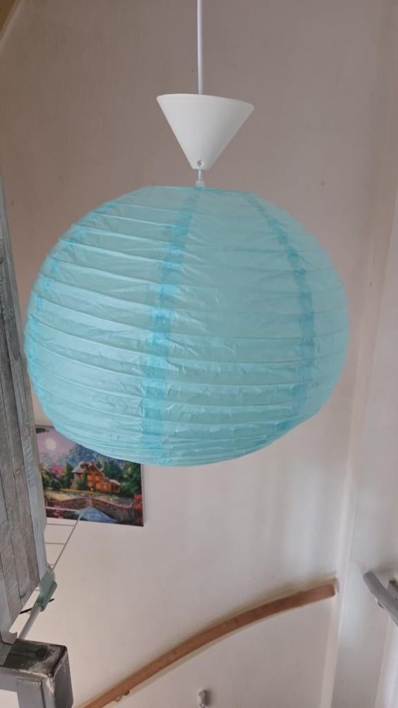 blauwe papieren lampionlamp, Ophalen of Verzenden, Gebruikt, Overige materialen, Minder dan 50 cm