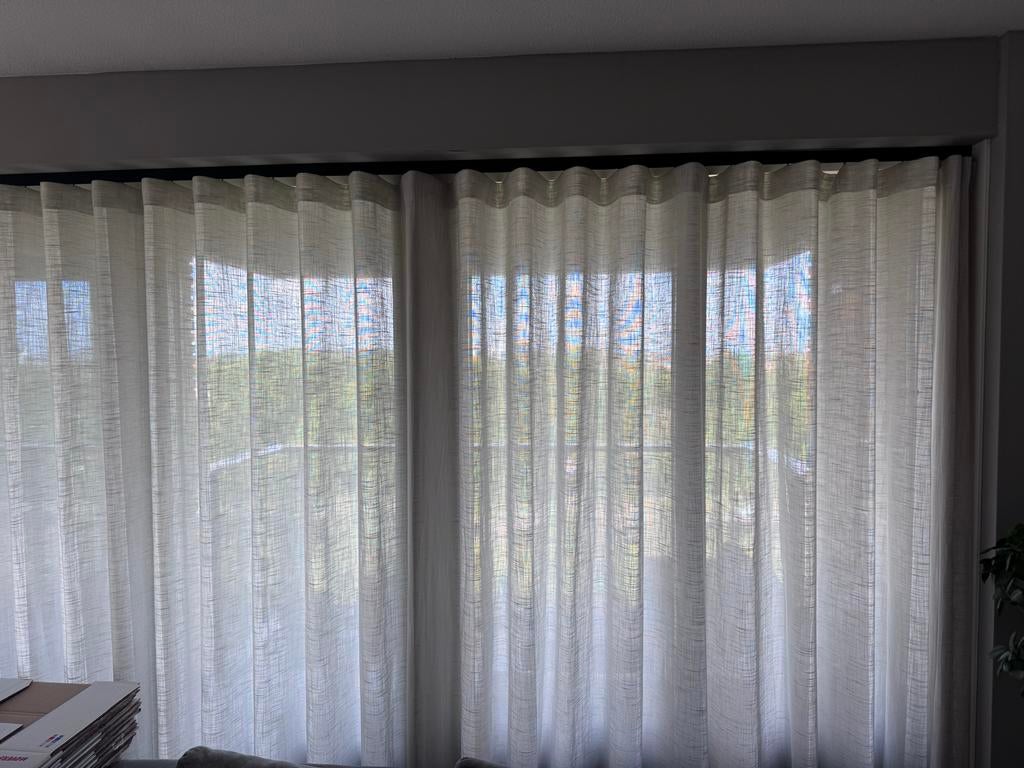 Lichte gordijnen voor een sfeervolle woonkamer, Huis en Inrichting, Ophalen, 200 cm of meer, Wit, Zo goed als nieuw