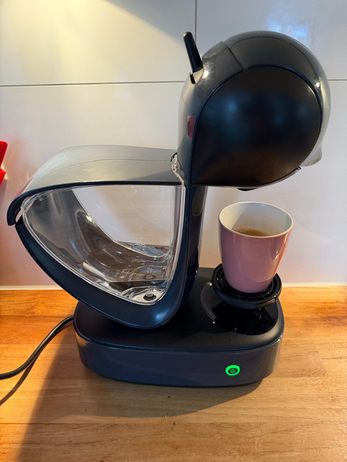 Nescafé Dolce Gusto Krups Infinissima Koffiezetapparaat, Ophalen, Koffiemachine, Zo goed als nieuw, 2 tot 4 kopjes