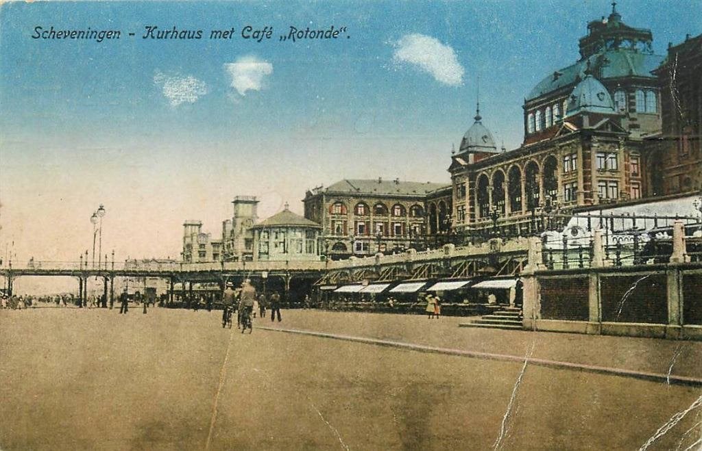 388-477-041 Scheveningen Kurhaus met cafe Rotonde, Verzenden, Voor 1920, Zuid-Holland