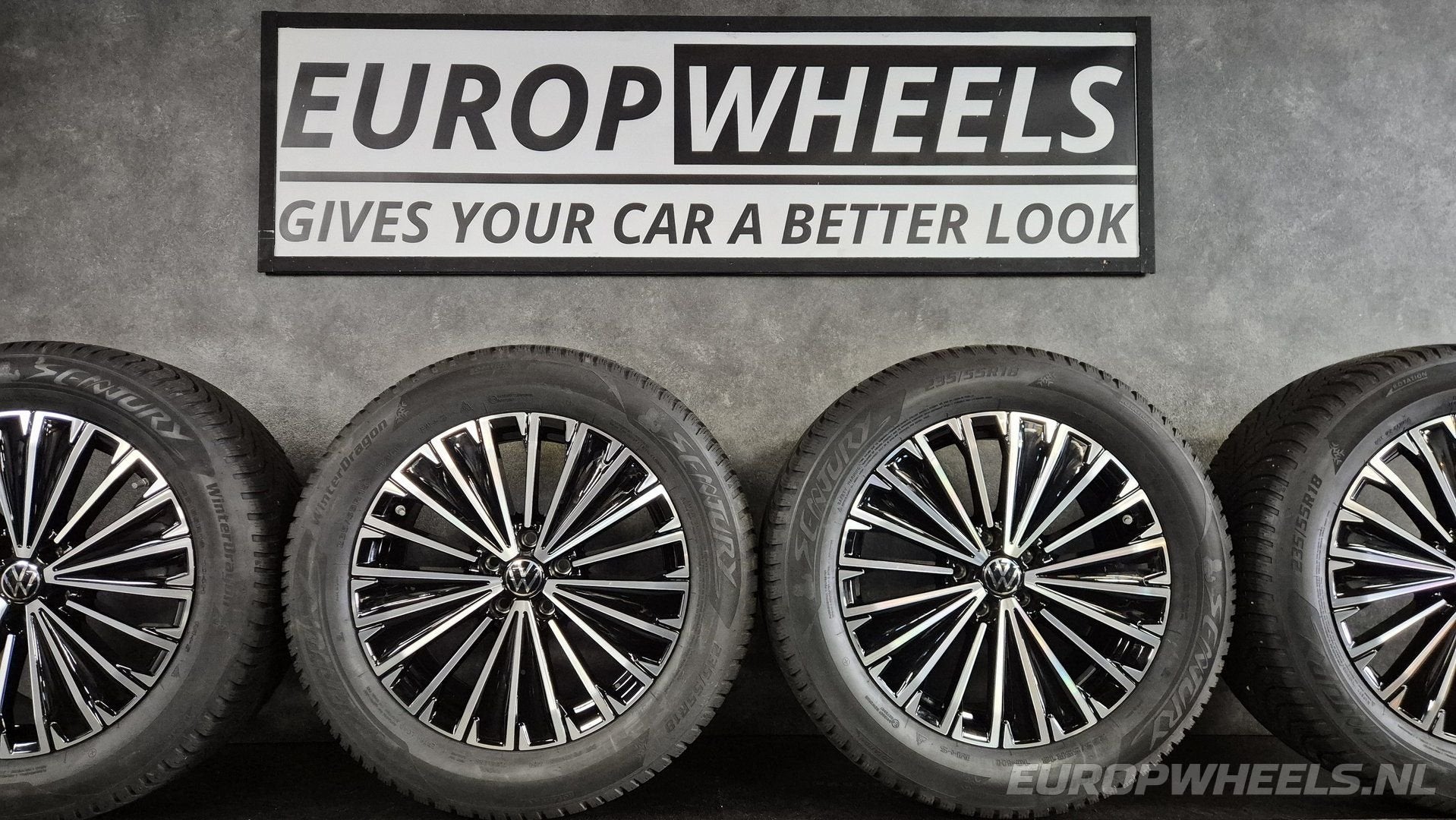 VW Tiguan Tayron 18 inch OEM winterbanden 235/55R18 velgen