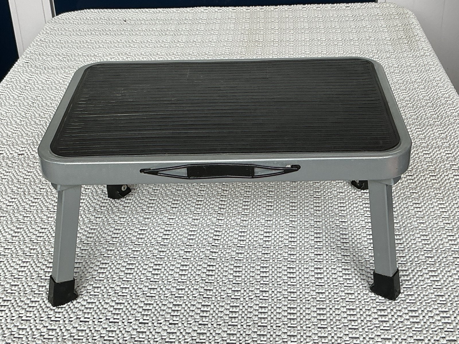 Handige opvouwbare opstap voor thuis of caravan, Ophalen, Gebruikt, Trap, Opvouwbaar of Inschuifbaar