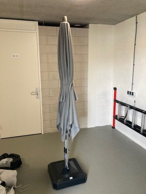 Parasol met verrijdbare voet, Ophalen, Kantelbaar, Overige typen, 2 tot 3 meter
