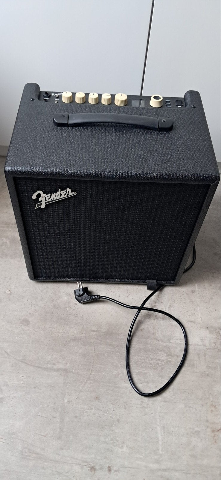 Fender Rumble LT25 Bas én gitaarversterker - 60 programma's, Ophalen of Verzenden, Zo goed als nieuw, Basgitaar, Minder dan 50 watt