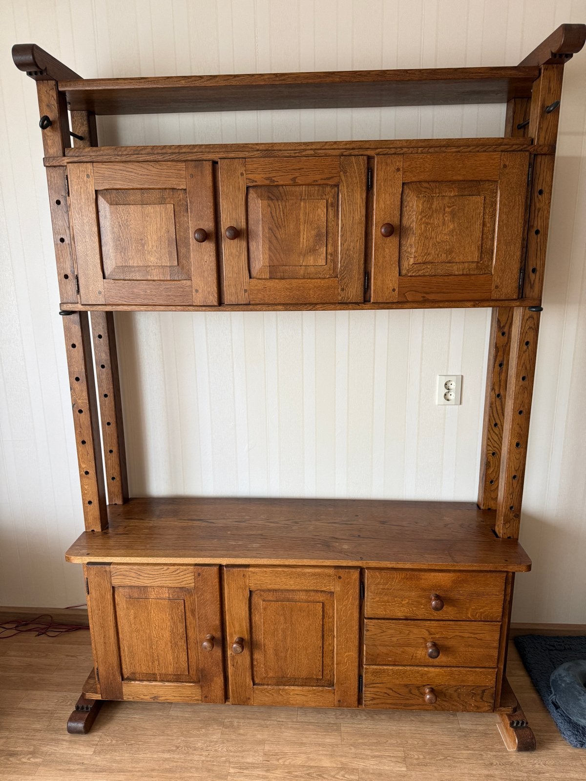 Kaaskast met verstelbare planken 150 cm br, 210cm hg, 46 cm, Huis en Inrichting, Ophalen, Gebruikt, 200 cm of meer, Eikenhout
