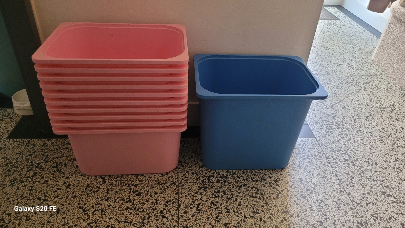 Opbergbakken trofast ikea - Roze (10x) en Blauw (1x), Ophalen, Gebruikt