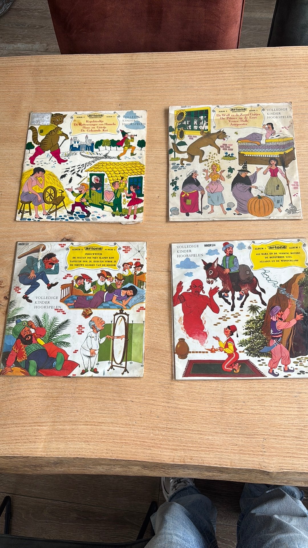 Volledige kinder hoorspelen 4 stuks, Ophalen of Verzenden, Gebruikt