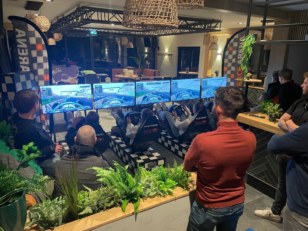 Sim race huren op locatie!, Hobby en Vrije tijd, Feestartikelen | Verhuur, Ophalen of Verzenden, Nieuw, Overige