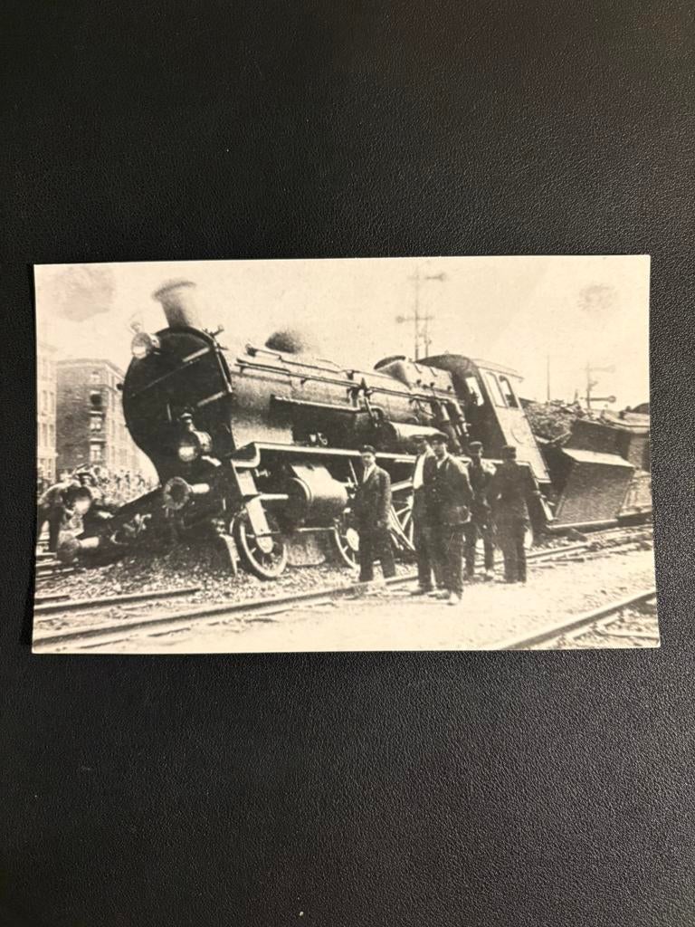 Grote foto NS-serie 3700 na ontsporing Weesperpoort (1921), Verzamelen, Ophalen of Verzenden, Gebruikt, Trein