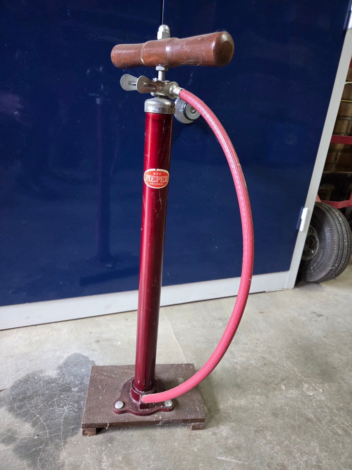 Fietspomp: Merk PIEPER, Ophalen