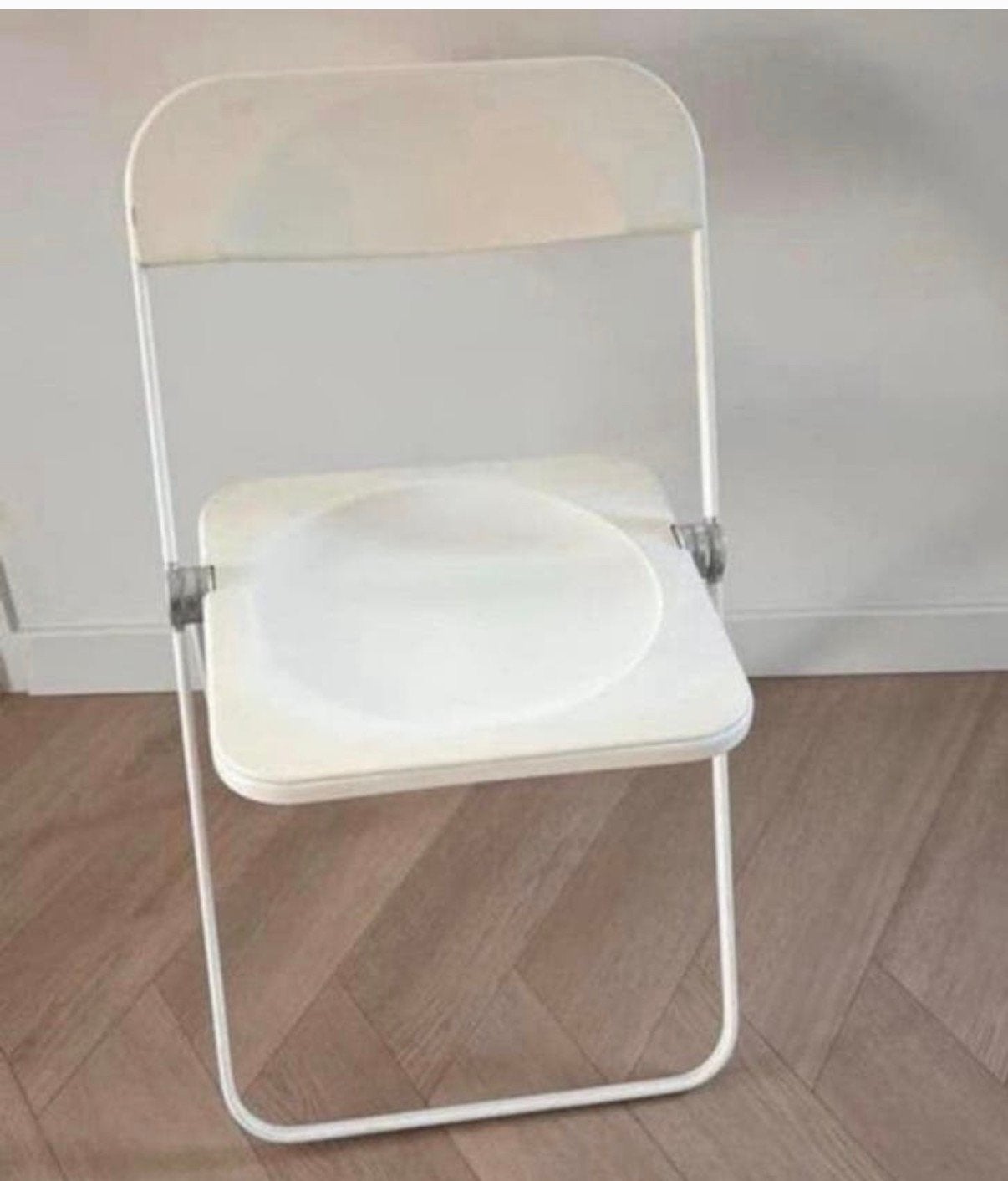 Anonima Castelli Plia klapstoel by Giancarlo Piretti, Huis en Inrichting, Stoelen, Ophalen, Gebruikt, Wit, Eén