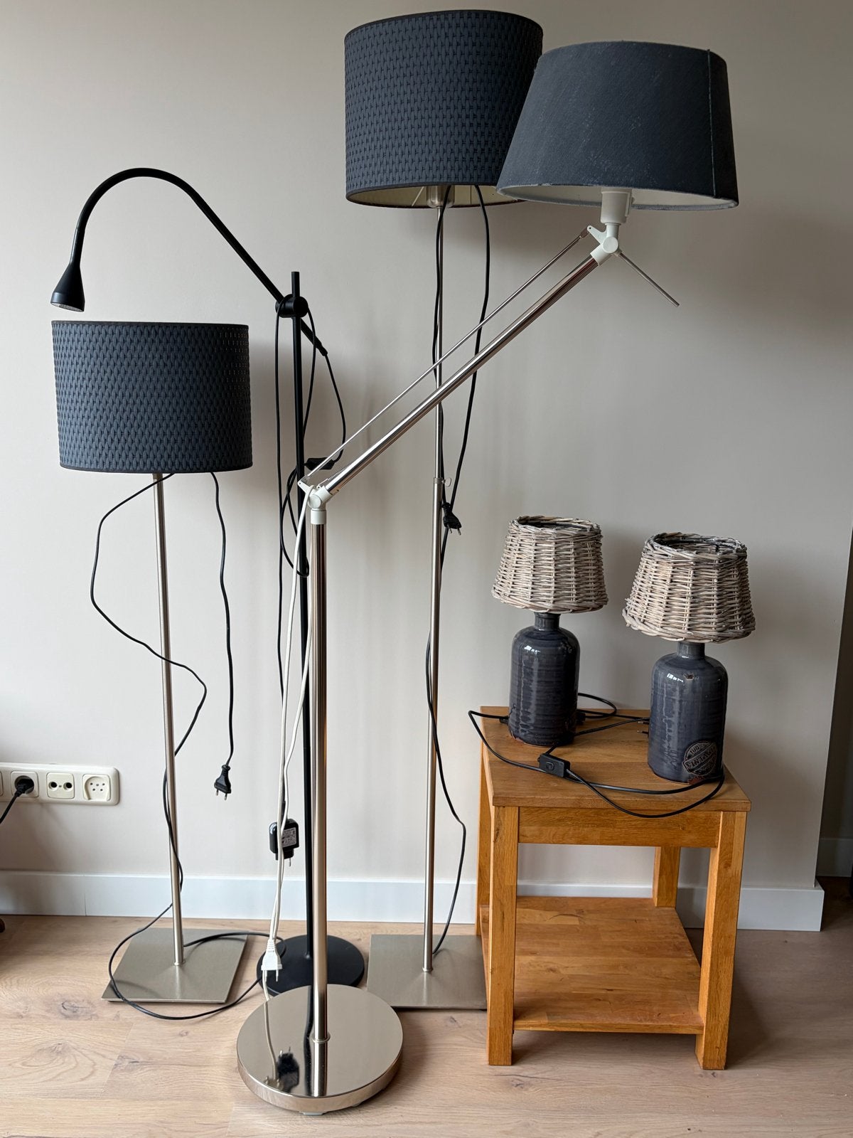 6 diverse IKEA lampen (vloer- en tafellampen) - Speciale pri, Ophalen, Gebruikt