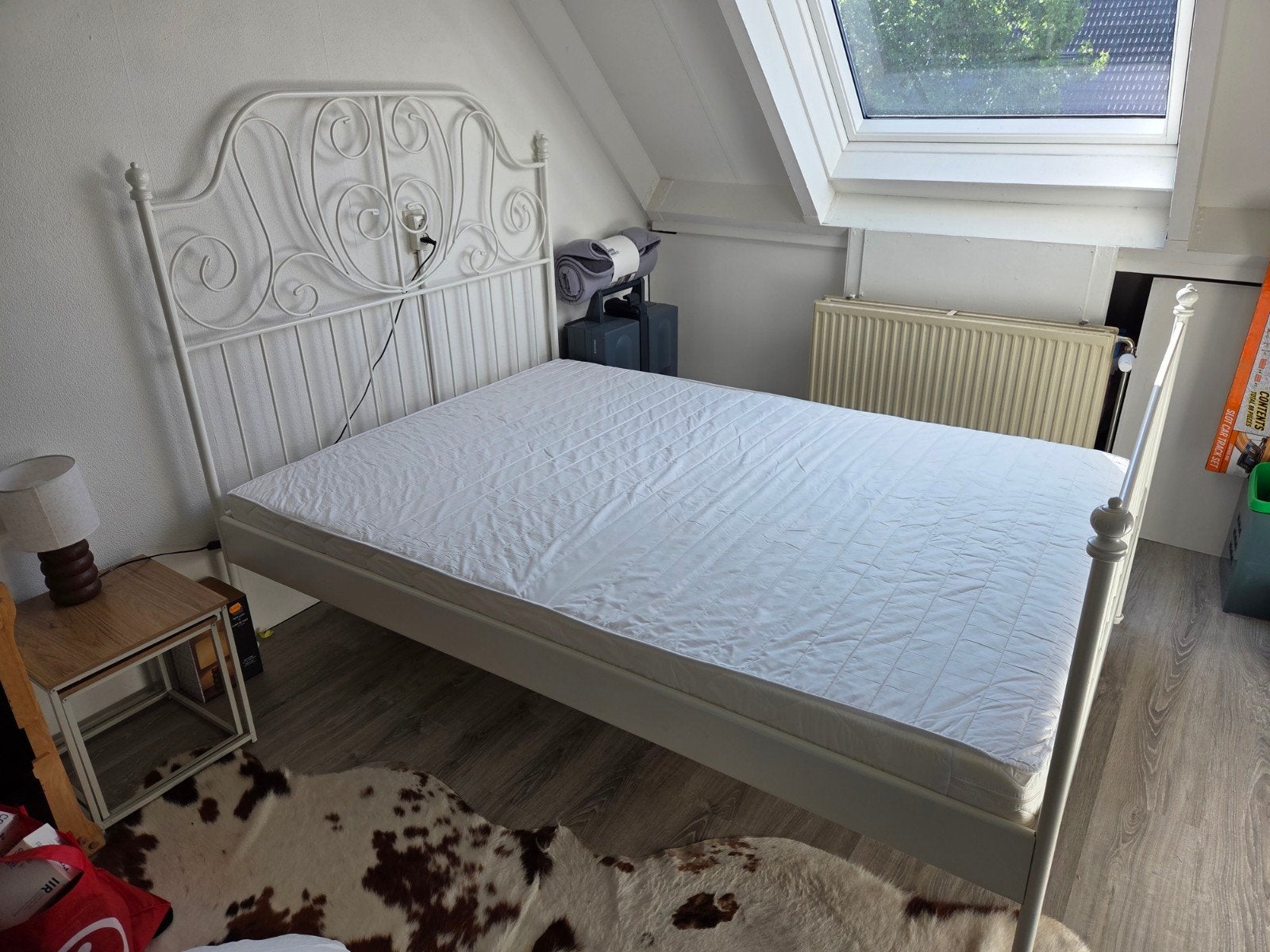Bed 140x200 (met nieuw matras), Ophalen, Wit, 140 cm, Metaal