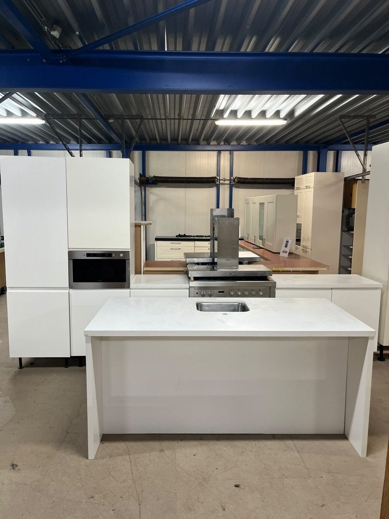Keuken Compleet met APP 120Keukens op voorraad Nr. 3013, Ophalen, Zo goed als nieuw, Overige typen, Greeploos