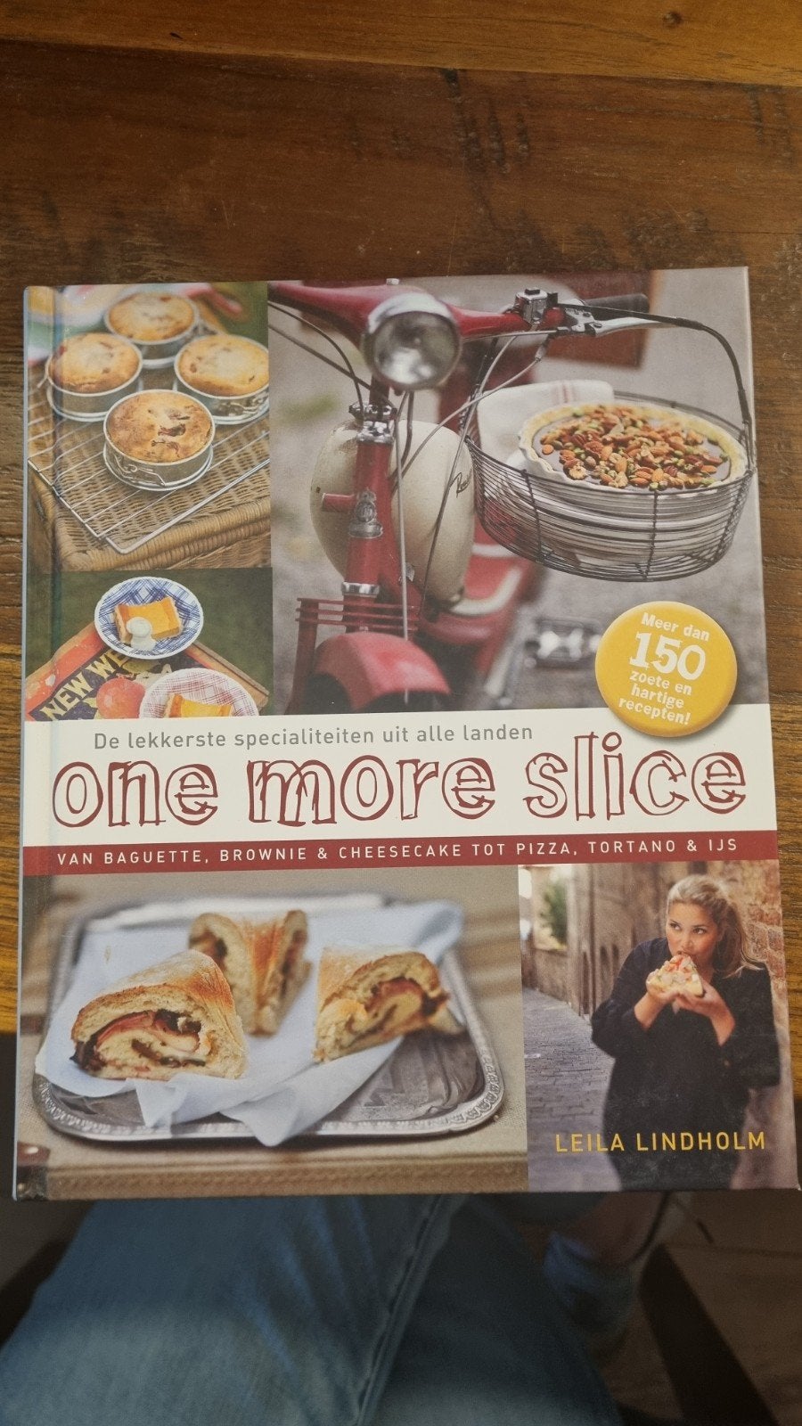 One More Slice: Bakboek met internationale recepten, Boeken, Leila Lindholm, Hoofdgerechten, Ophalen of Verzenden, Zo goed als nieuw