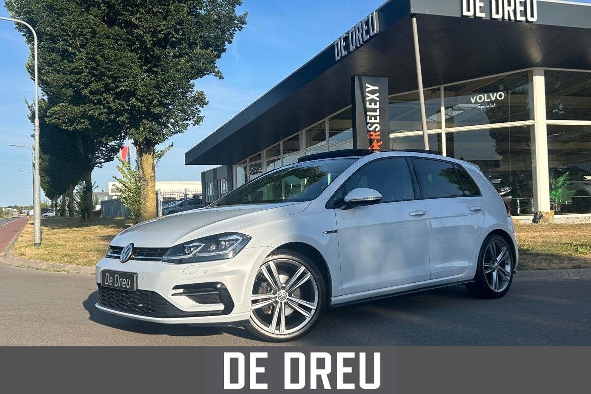Volkswagen Golf 1.5 TSI Highline Business R | R-LINE | PANO, Stof, 150 pk, Wit, Bedrijf