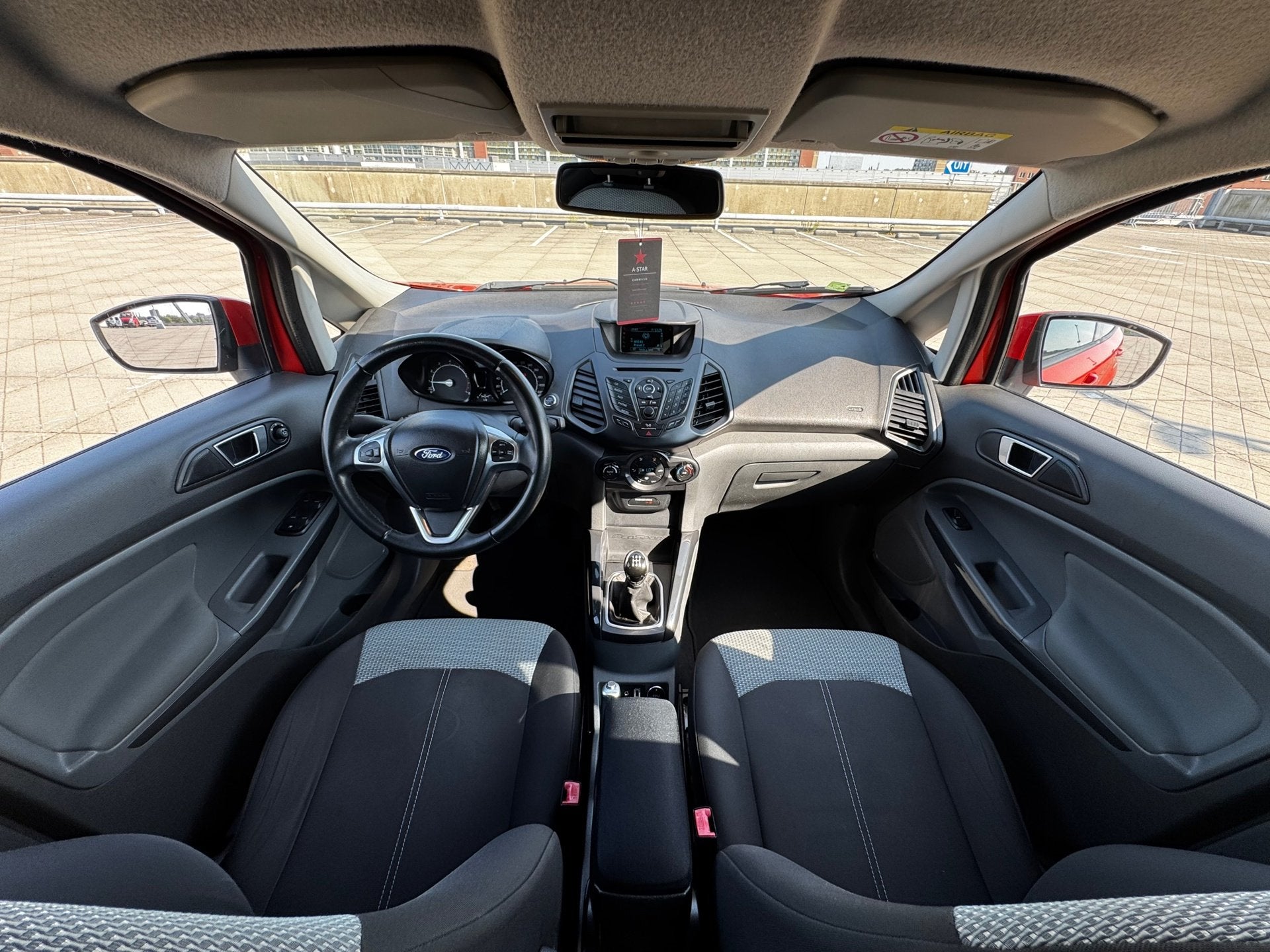 Ford EcoSport 1.0 EcoBoost Titanium CRUISE CLIMA SYNC KEYLES, Voorwielaandrijving, Gebruikt, 750 kg, Bedrijf