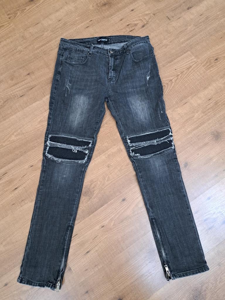 Een-tweetje Jeans zwart 36, Ophalen of Verzenden, Zo goed als nieuw, Zwart, W36 - W38 (confectie 52/54)