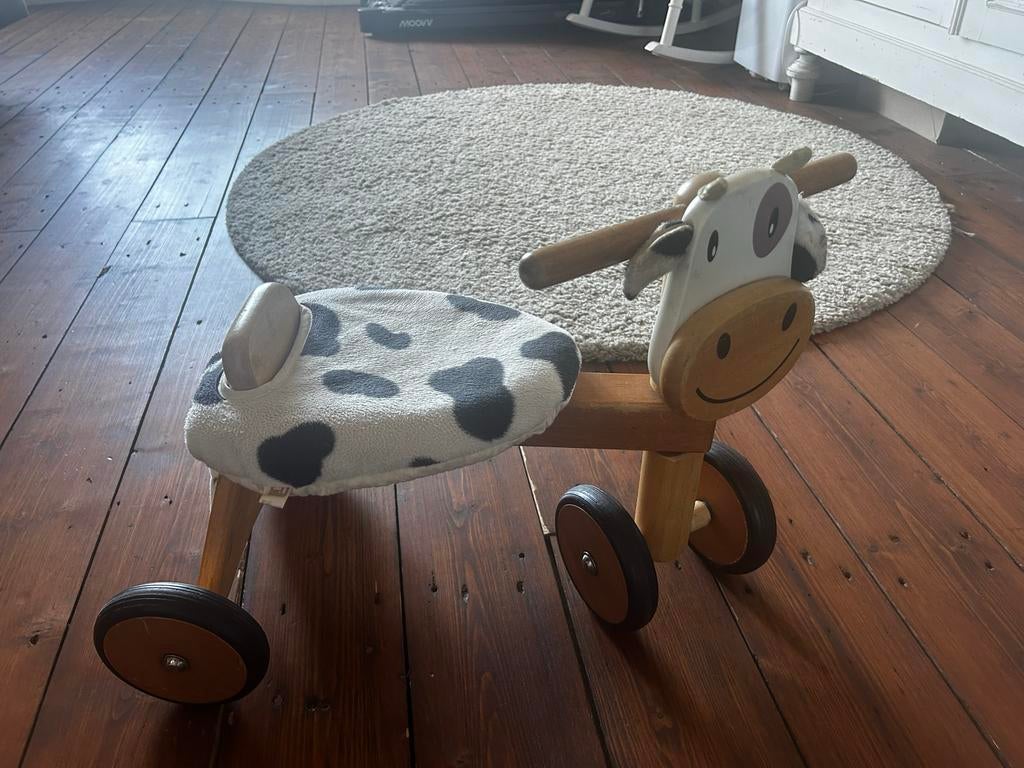 Leuke houten loopfiets koe met zacht zitje, Ophalen, Gebruikt, Loopfiets