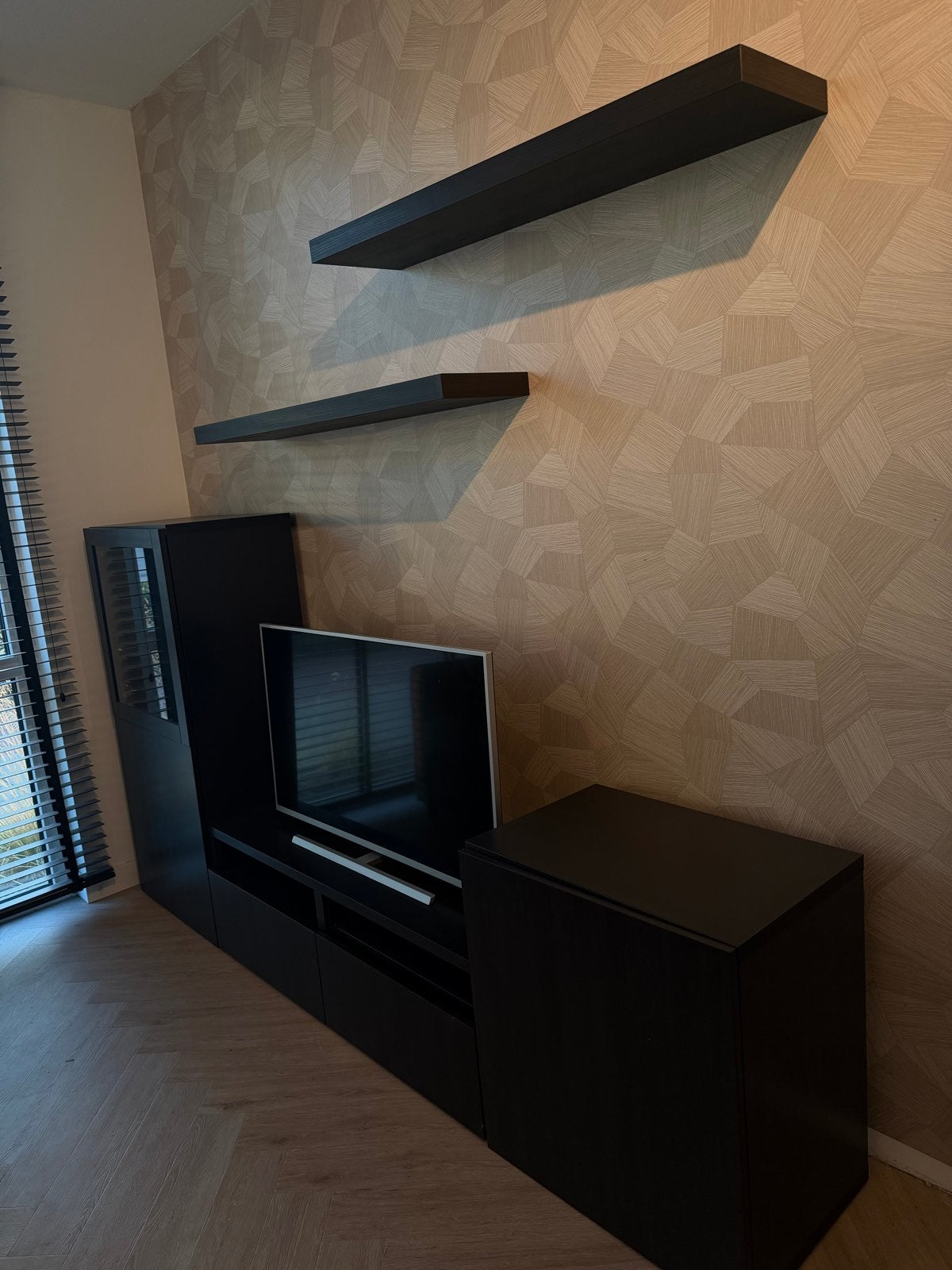 IKEA BESTÅ/LACK TV-meubel combinatie zwartbruin, Ophalen, 100 tot 150 cm, Zo goed als nieuw, 200 cm of meer