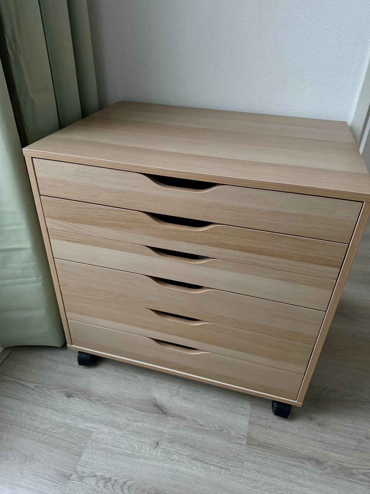 Alex ladeblok, Ophalen, Minder dan 50 cm, 5 laden of meer, Zo goed als nieuw